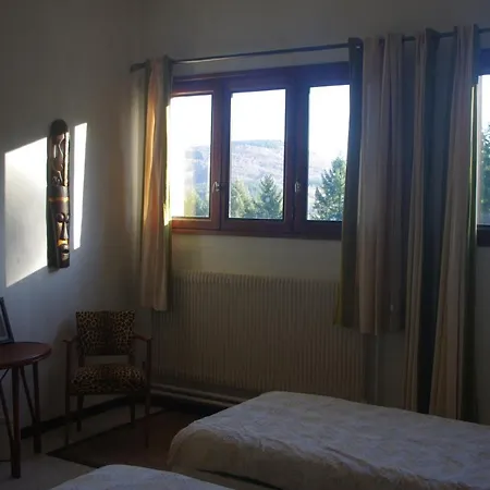 Chambres D'hotes Equin'ox Saint-Clement (Allier)